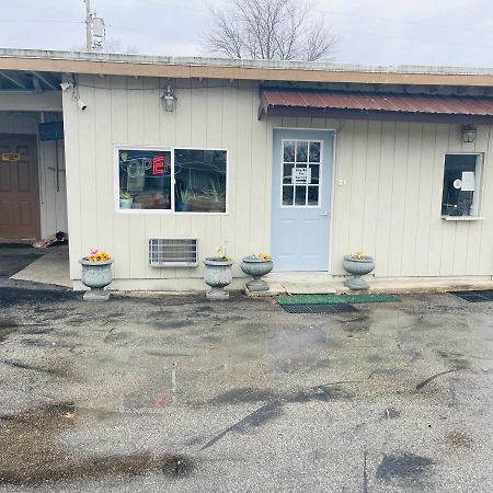 Woodridge Motel Terre Haute ภายนอก รูปภาพ