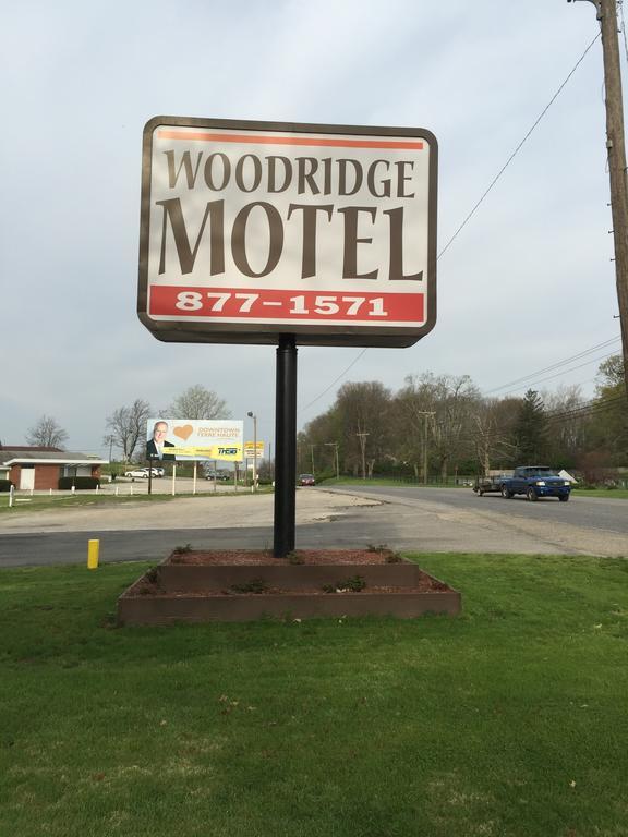 Woodridge Motel Terre Haute ภายนอก รูปภาพ