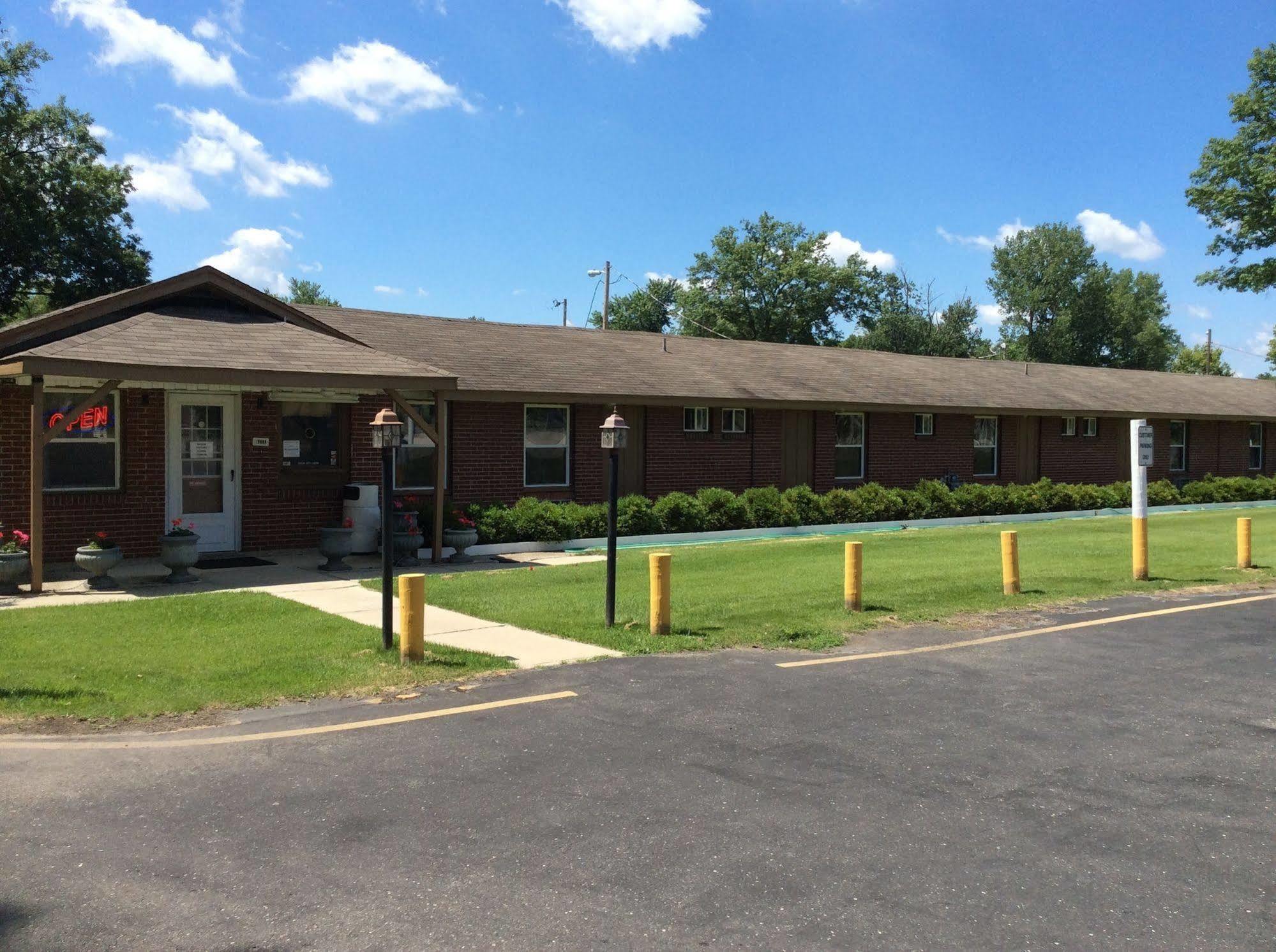 Woodridge Motel Terre Haute ภายนอก รูปภาพ